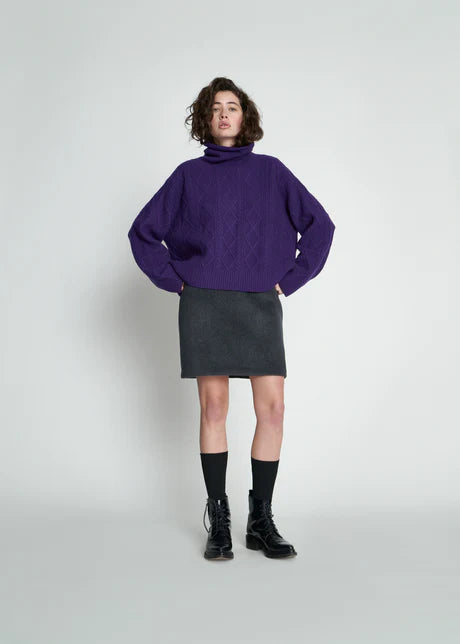 New Lands Hux Cable Sweater - Violet
