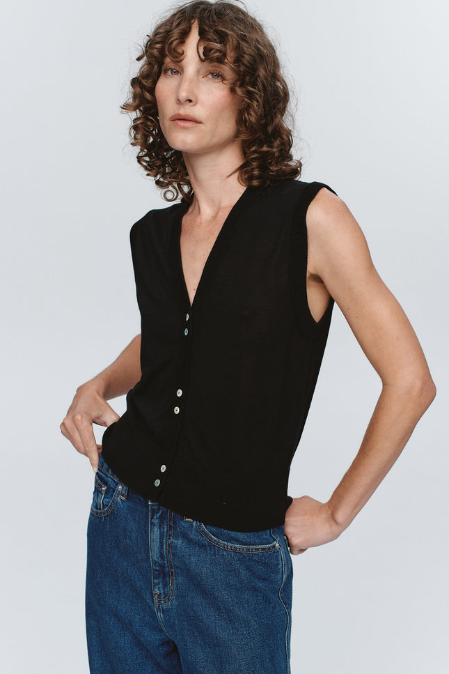 Marle Foundations Vest - Black