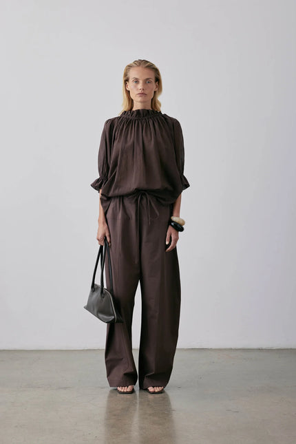 Gregory Peddle Top - Barolo