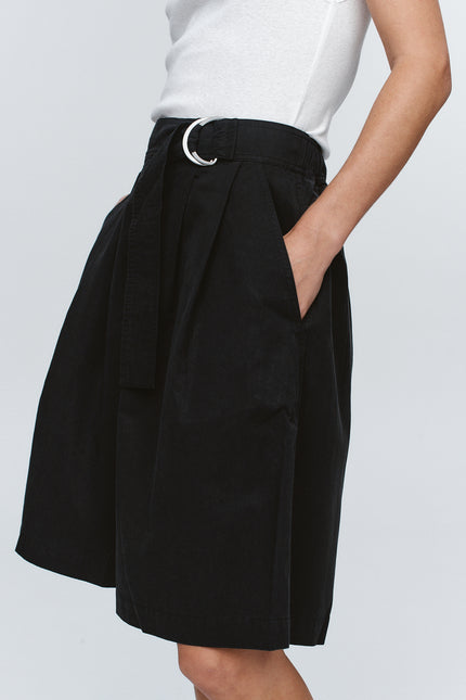 Marle Julian Short ~ Black