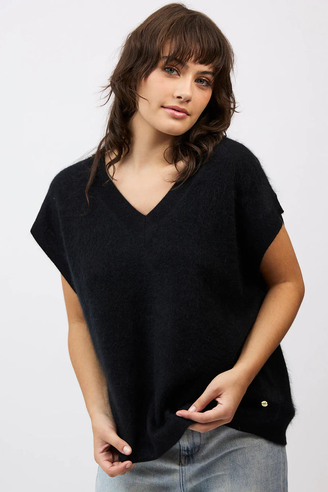 Mia Fratino Gretta Vest - Jet