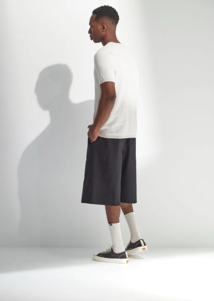 Standard Issue Balance Universal T-Shirt - Chalk