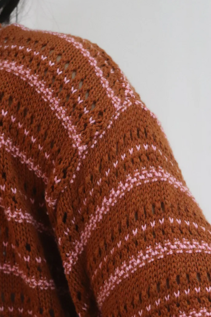 Tatano Trellis V Neck - Rust/Peony