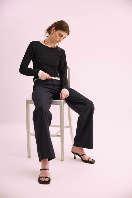 Pharlain Seam Top - Black