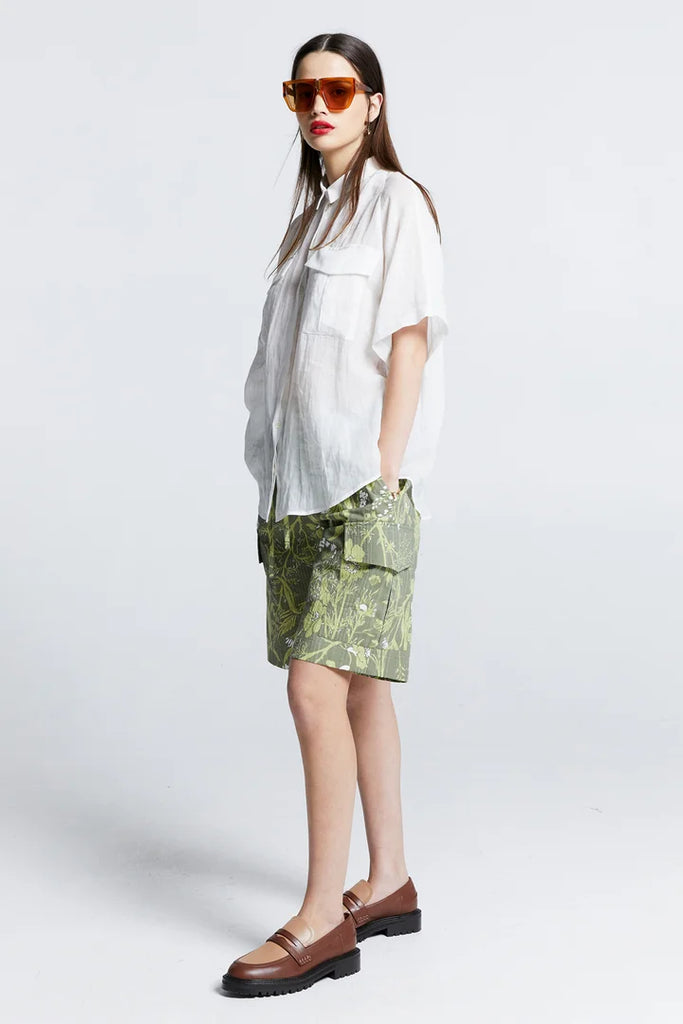 Karen Walker Acadia Lounge Shorts - Wild Flowers Seersucker Green”