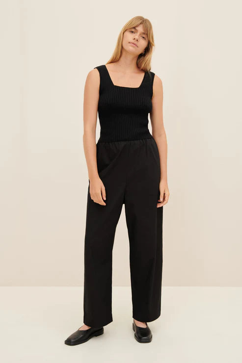 Kowtow Delta Singlet - Black