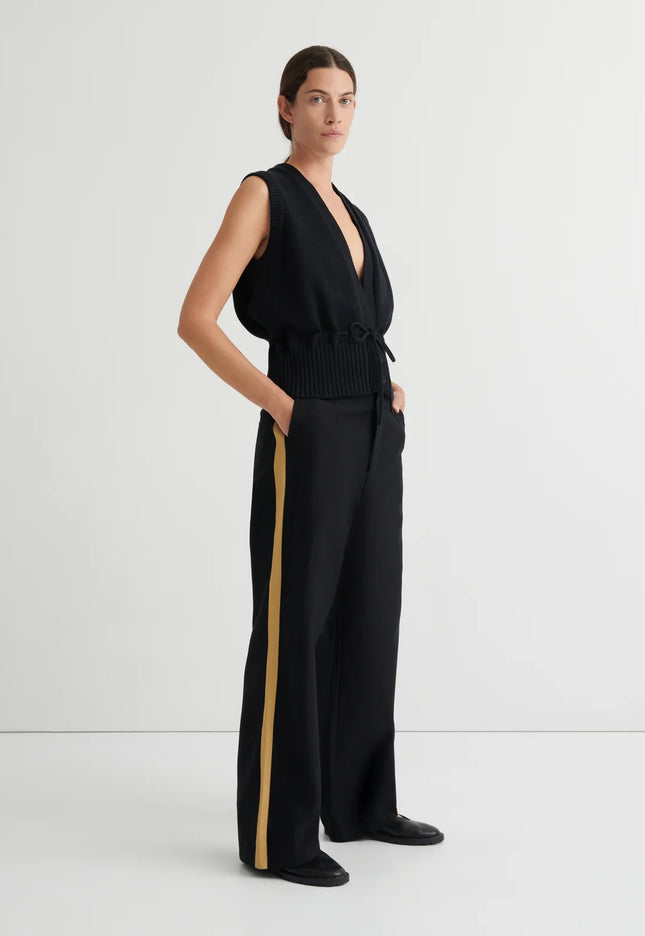 Kowtow Elworthy Vest - Black