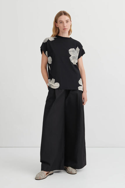 Kowtow Geometry Tee - Monochrome Floral