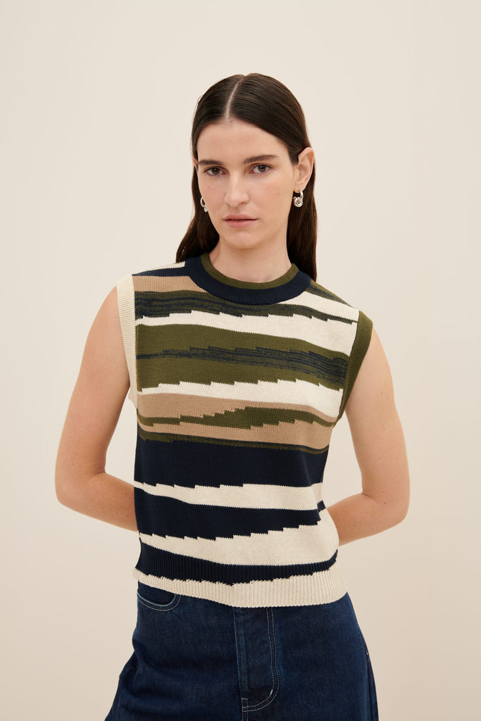 Kowtow Landscape Vest - Army/Navy