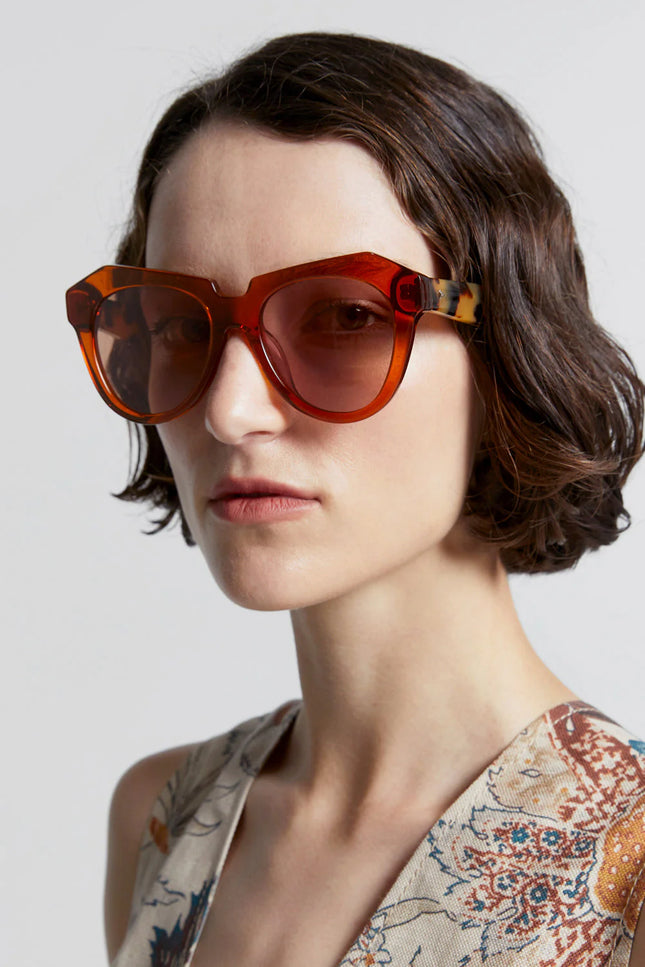 Karen Walker Number One - Persimmon Tort