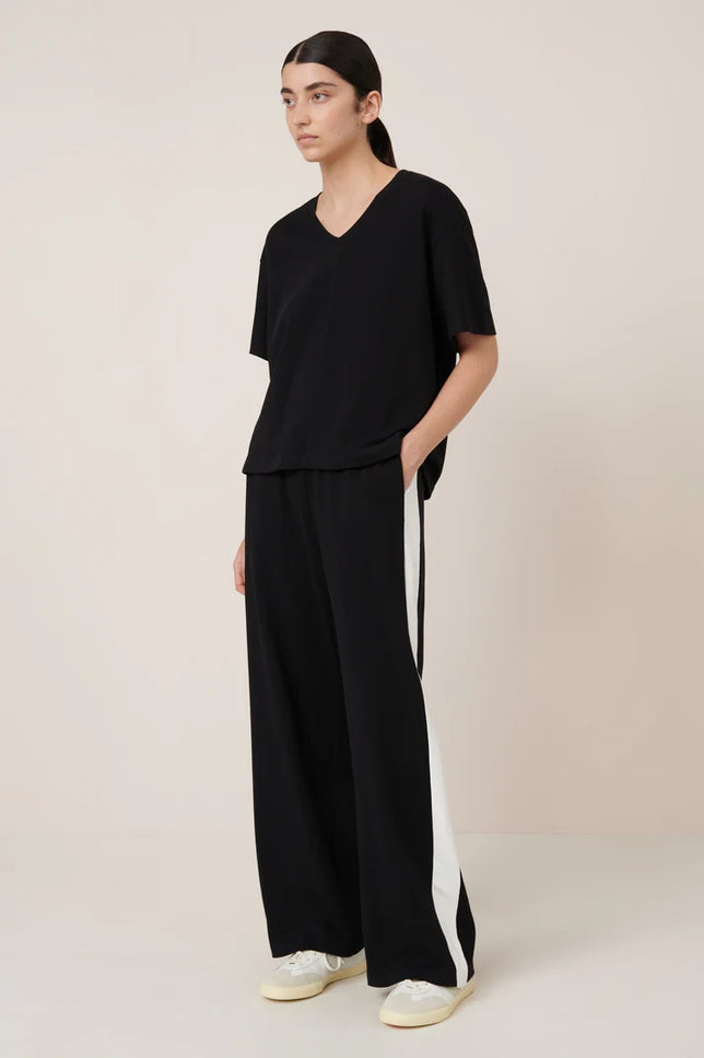 Kowtow Unity Tee - Black