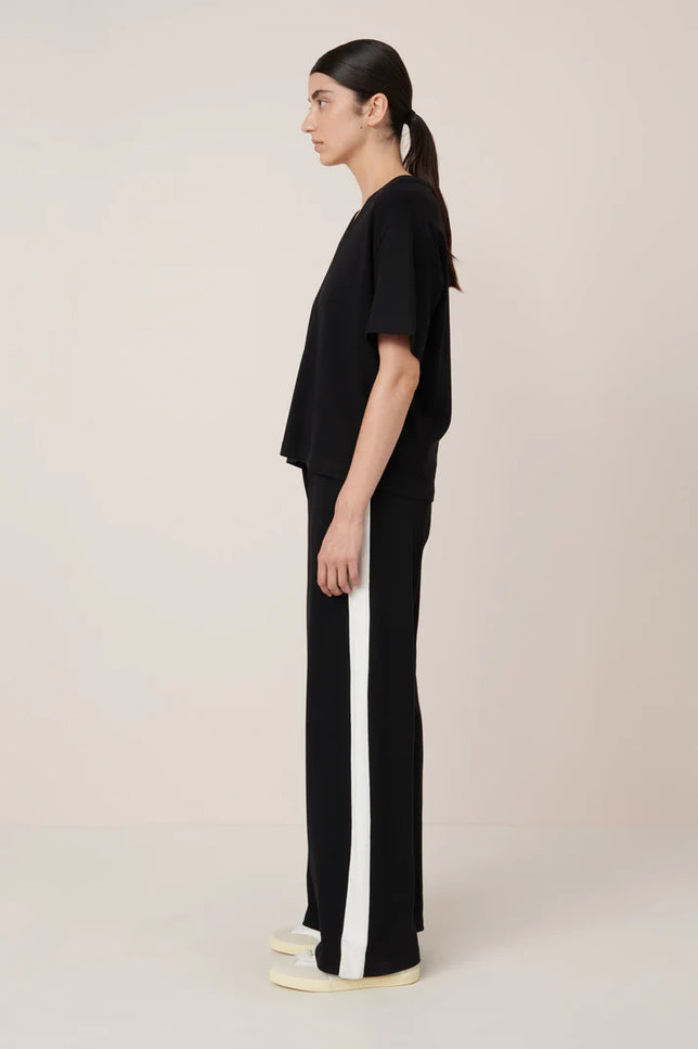 Kowtow Unity Tee - Black