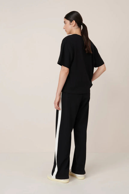 Kowtow Unity Tee - Black