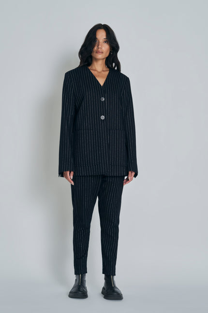 New Lands Stella Blazer - Black w Silver pinstripe